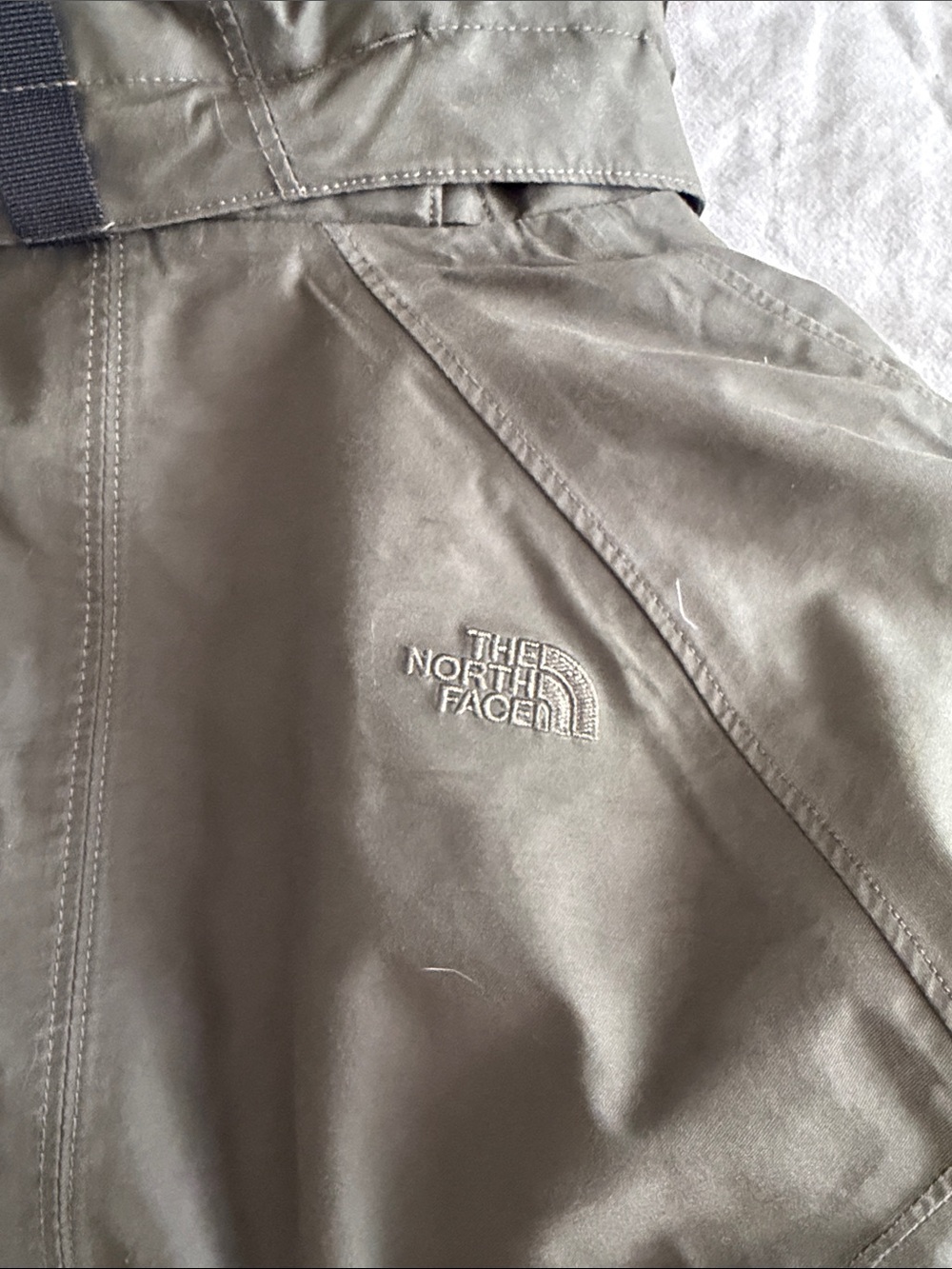 The North Face Women's Coat - like new! - Picture 4 of 4